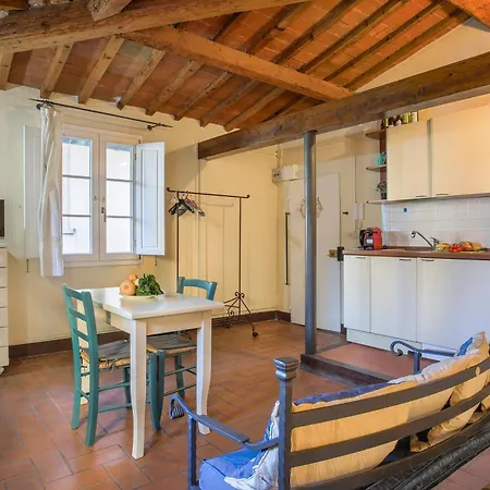 La Torre Di Dante Apartment
